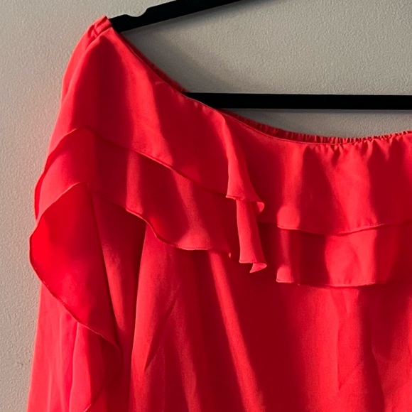 *HOST PICK* NWT INC. International Concepts Bright Coral Red Ruffle Top - Picture 6 of 12